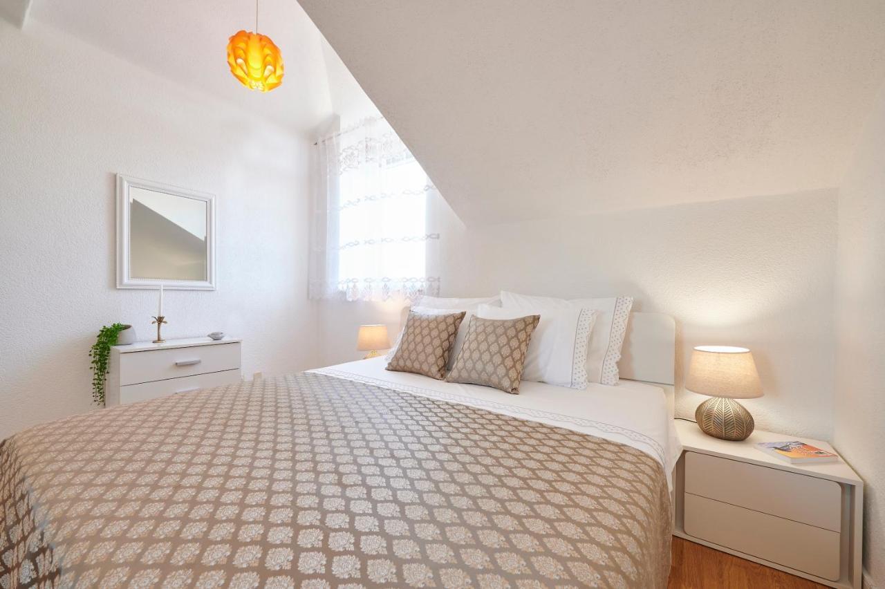 Apartment Ana-Marija Trogir Bagian luar foto