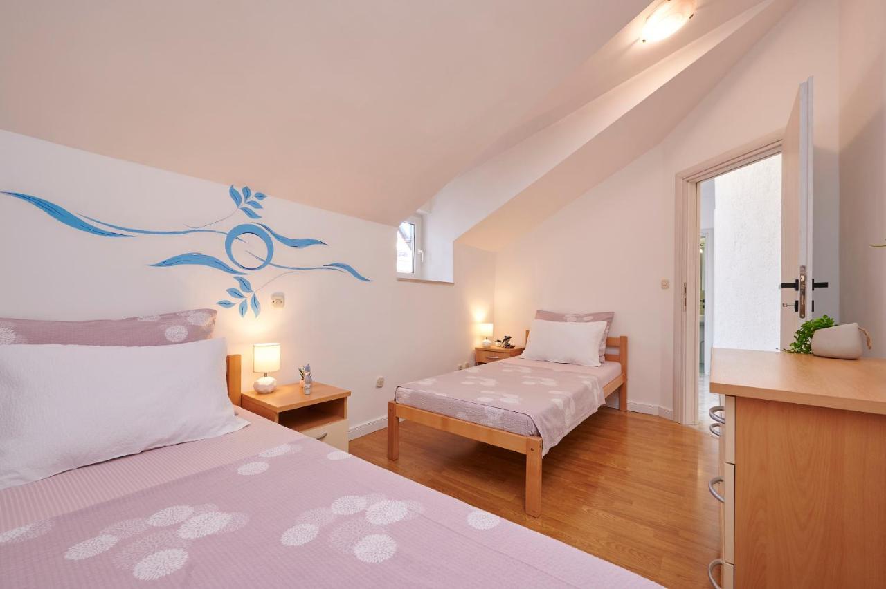 Apartment Ana-Marija Trogir Bagian luar foto